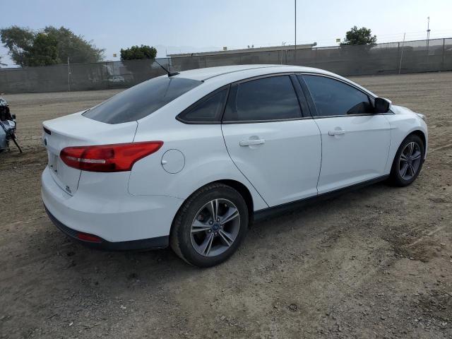 Photo 2 VIN: 1FADP3FEXJL256735 - FORD FOCUS 