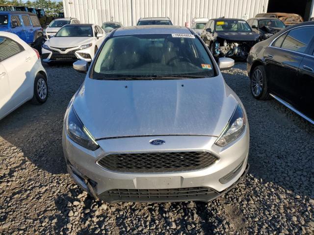 Photo 4 VIN: 1FADP3H20HL201031 - FORD FOCUS SEL 