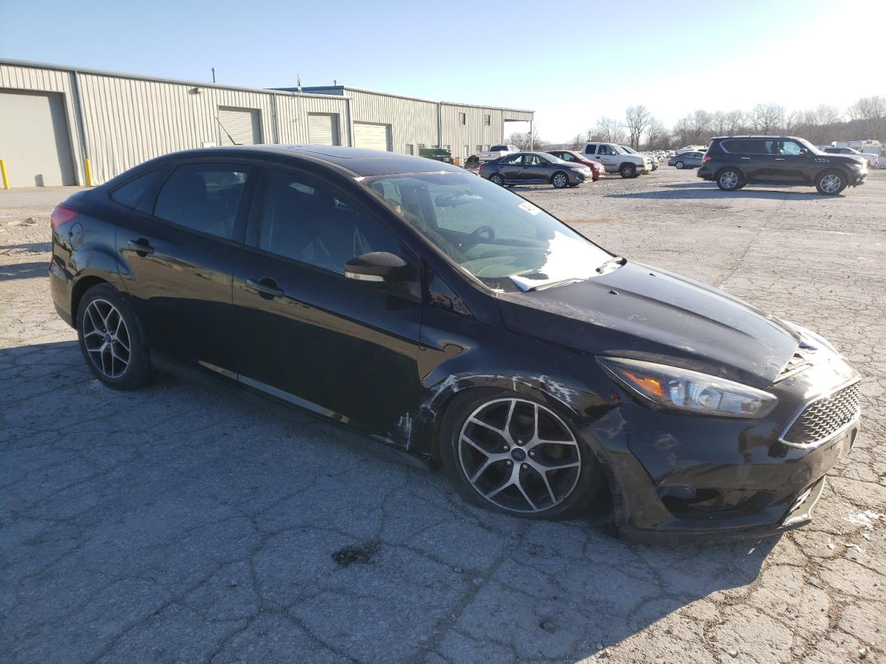 Photo 3 VIN: 1FADP3H20HL332900 - FORD FOCUS 