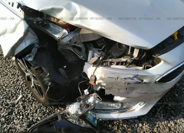 Photo 5 VIN: 1FADP3H20JL298382 - FORD FOCUS 