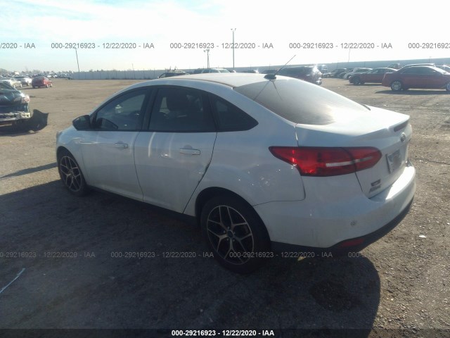 Photo 2 VIN: 1FADP3H22HL324538 - FORD FOCUS 