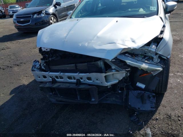 Photo 5 VIN: 1FADP3H23HL330560 - FORD FOCUS 