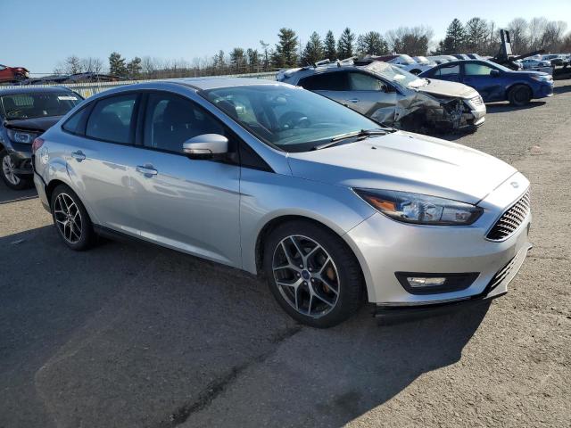 Photo 3 VIN: 1FADP3H23JL200395 - FORD FOCUS SEL 