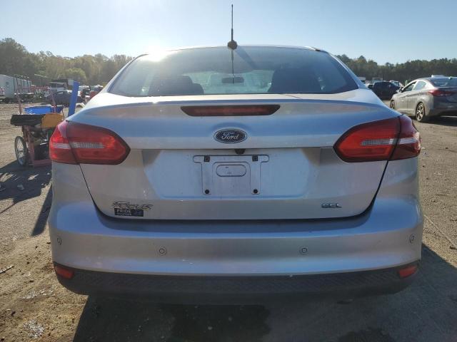 Photo 5 VIN: 1FADP3H25HL256154 - FORD FOCUS 