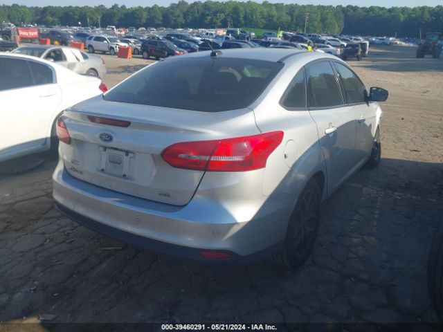 Photo 3 VIN: 1FADP3H25JL200754 - FORD FOCUS 