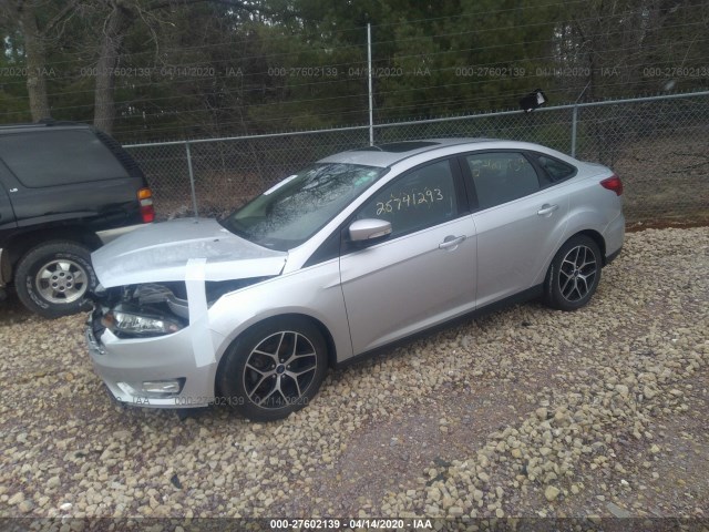 Photo 1 VIN: 1FADP3H26HL236981 - FORD FOCUS 