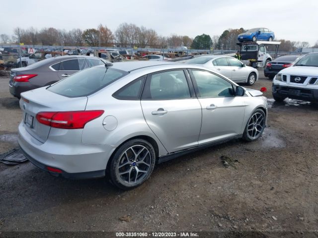 Photo 3 VIN: 1FADP3H26HL322520 - FORD FOCUS 