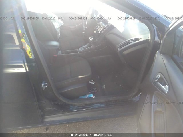 Photo 4 VIN: 1FADP3H27HL252459 - FORD FOCUS 