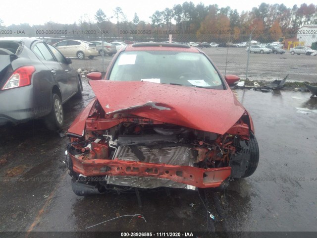 Photo 5 VIN: 1FADP3H27JL256890 - FORD FOCUS 