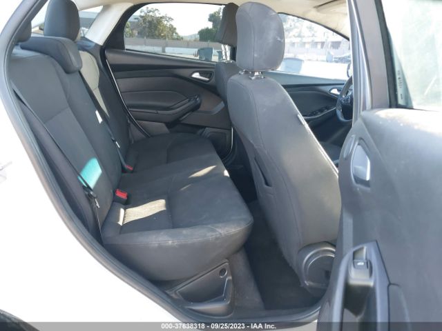 Photo 7 VIN: 1FADP3H28HL247237 - FORD FOCUS 