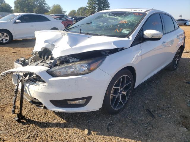 Photo 1 VIN: 1FADP3H2XHL237924 - FORD FOCUS SEL 