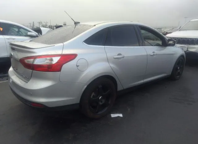 Photo 3 VIN: 1FADP3J20DL252033 - FORD FOCUS 