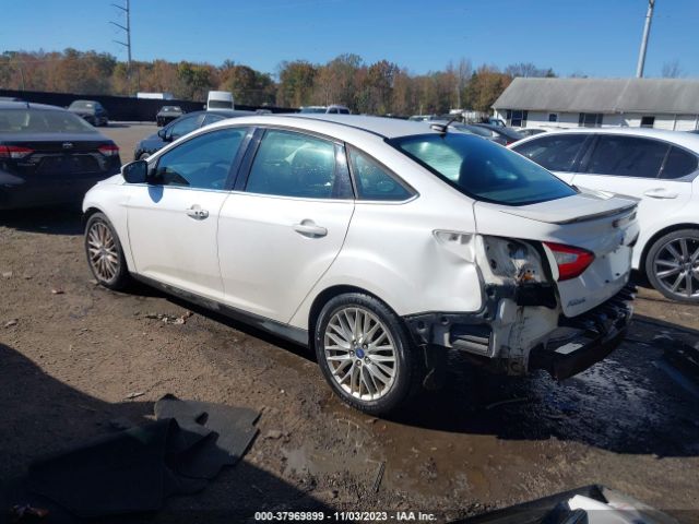 Photo 2 VIN: 1FADP3J20EL244421 - FORD FOCUS 