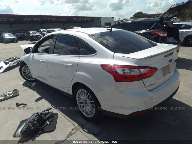 Photo 2 VIN: 1FADP3J20EL390222 - FORD FOCUS 