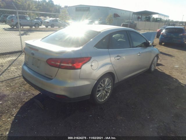 Photo 3 VIN: 1FADP3J20HL207079 - FORD FOCUS 