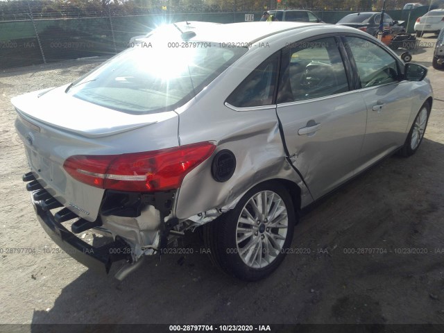 Photo 5 VIN: 1FADP3J20HL345625 - FORD FOCUS 