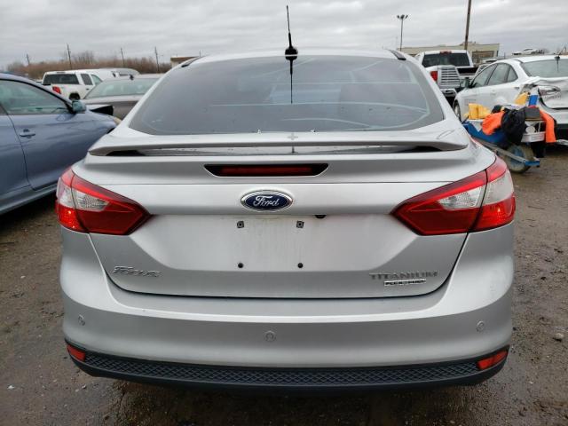 Photo 5 VIN: 1FADP3J21DL232745 - FORD FOCUS TITA 