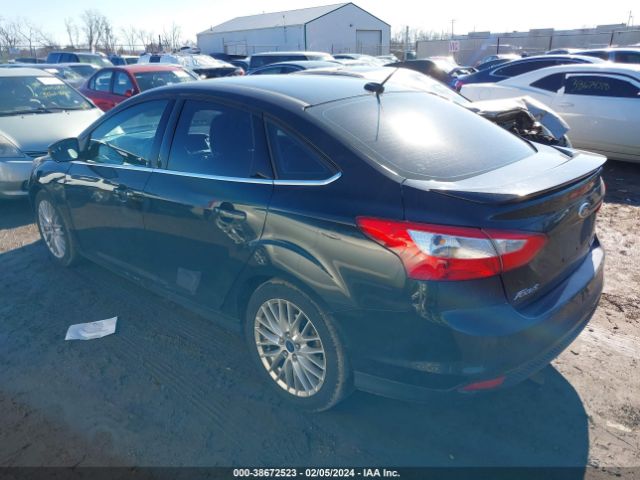 Photo 2 VIN: 1FADP3J21EL154596 - FORD FOCUS 