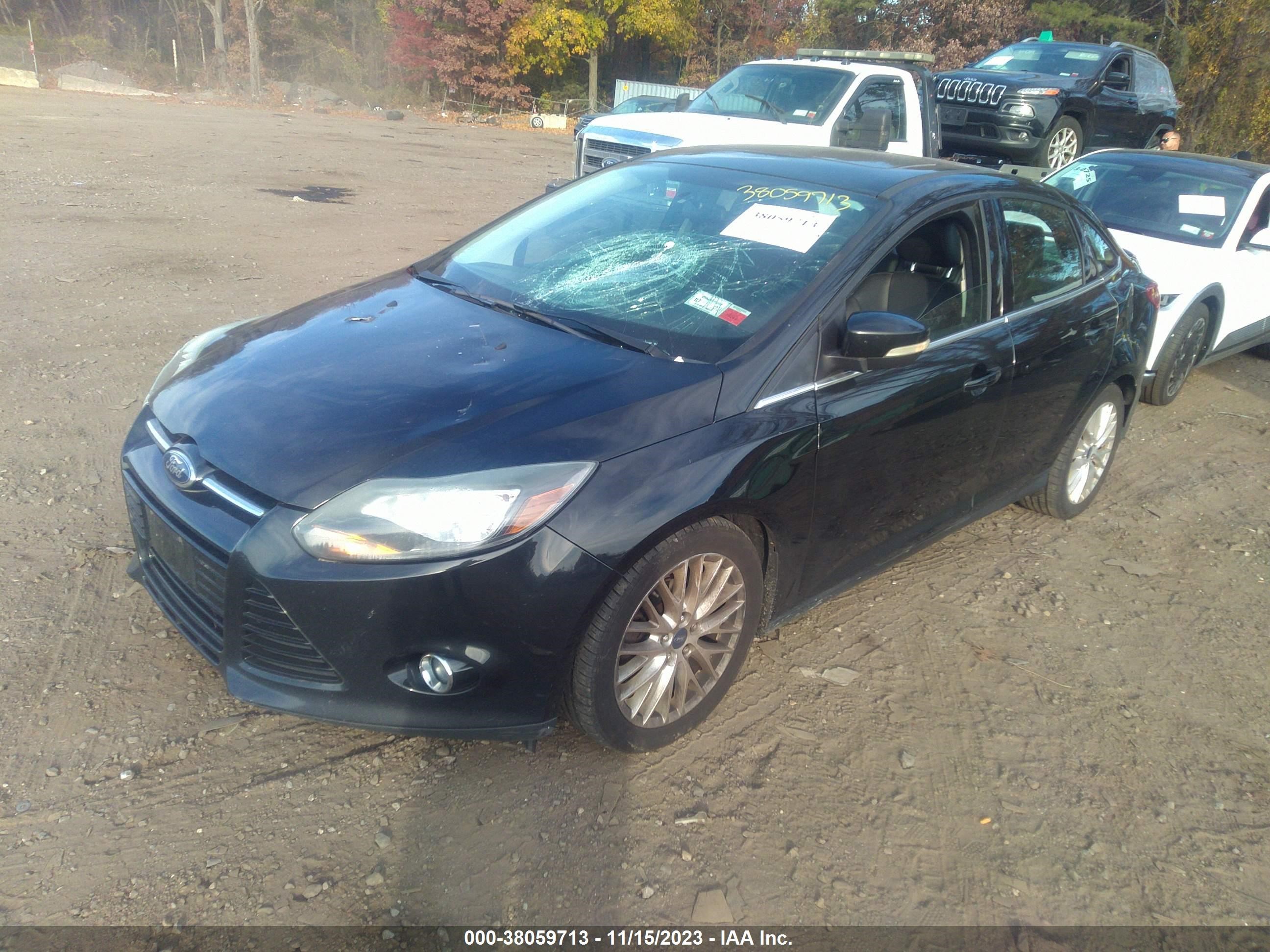 Photo 1 VIN: 1FADP3J21EL215185 - FORD FOCUS 