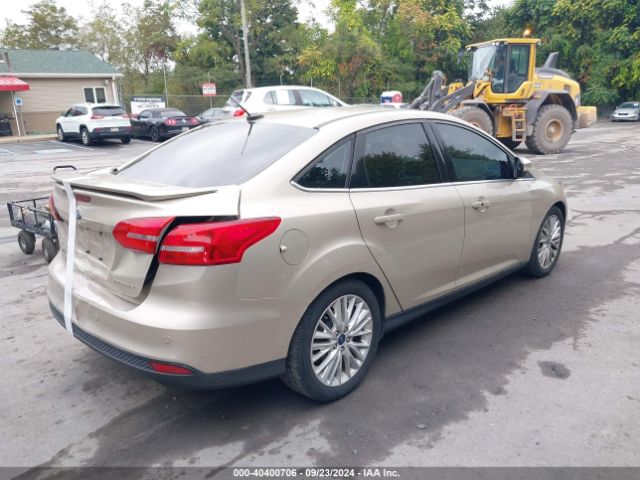 Photo 3 VIN: 1FADP3J21HL267968 - FORD FOCUS 