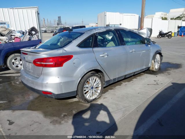 Photo 3 VIN: 1FADP3J21HL288237 - FORD FOCUS 