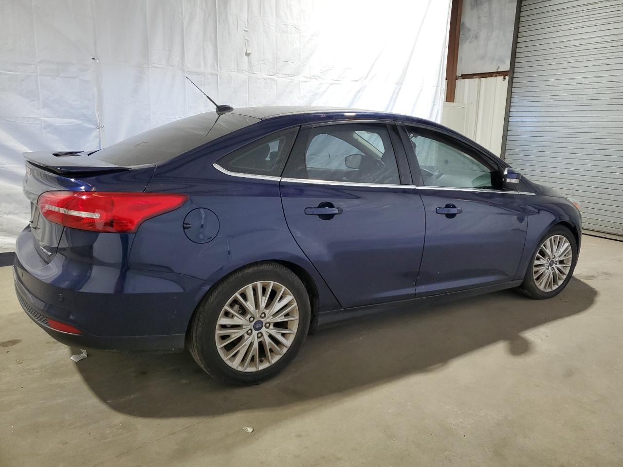 Photo 2 VIN: 1FADP3J21HL324475 - FORD FOCUS 