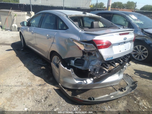 Photo 2 VIN: 1FADP3J21JL233180 - FORD FOCUS 