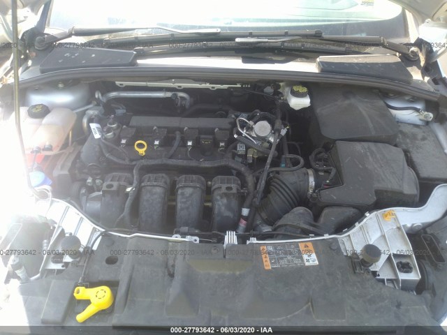 Photo 9 VIN: 1FADP3J21JL233180 - FORD FOCUS 