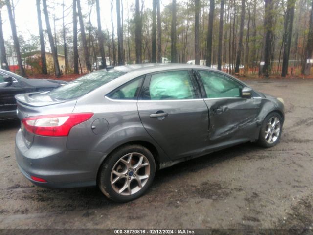 Photo 3 VIN: 1FADP3J22DL207143 - FORD FOCUS 