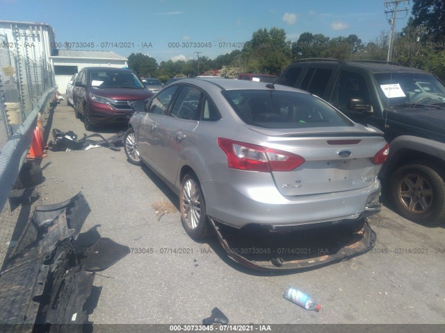 Photo 2 VIN: 1FADP3J22DL378653 - FORD FOCUS 