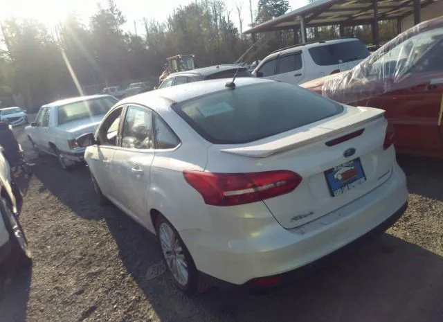 Photo 2 VIN: 1FADP3J22JL224472 - FORD FOCUS 