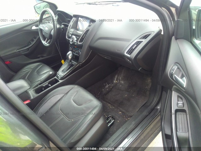 Photo 4 VIN: 1FADP3J22JL240283 - FORD FOCUS 