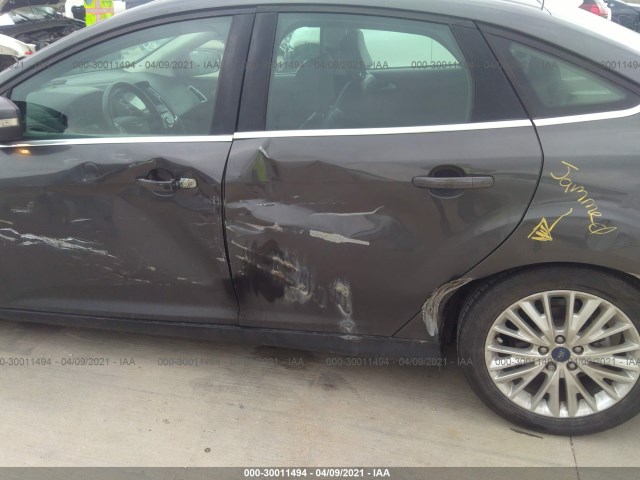 Photo 5 VIN: 1FADP3J22JL240283 - FORD FOCUS 