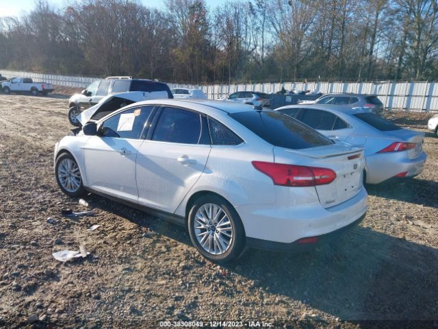 Photo 2 VIN: 1FADP3J22JL314057 - FORD FOCUS 