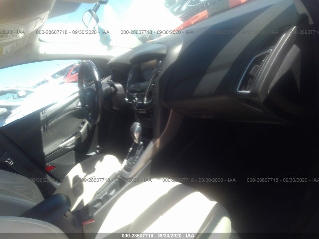 Photo 4 VIN: 1FADP3J23FL311109 - FORD FOCUS 