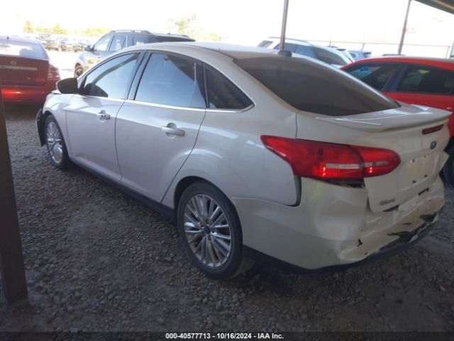 Photo 2 VIN: 1FADP3J23JL217286 - FORD FOCUS 