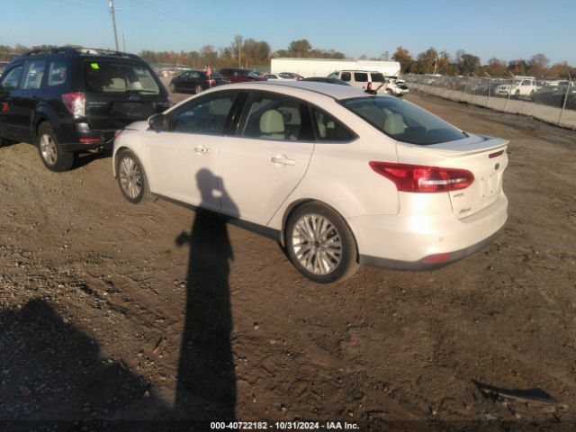 Photo 2 VIN: 1FADP3J23JL261742 - FORD FOCUS 