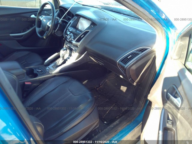 Photo 4 VIN: 1FADP3J24DL112616 - FORD FOCUS 