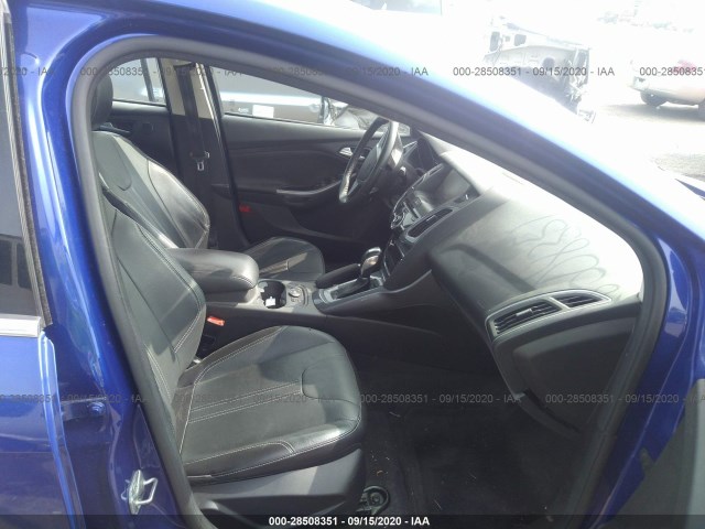 Photo 4 VIN: 1FADP3J24EL285781 - FORD FOCUS 