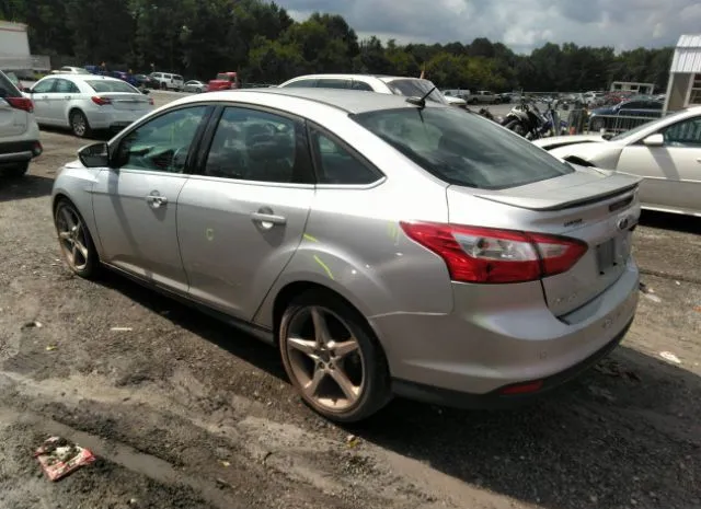 Photo 2 VIN: 1FADP3J24EL463124 - FORD FOCUS 