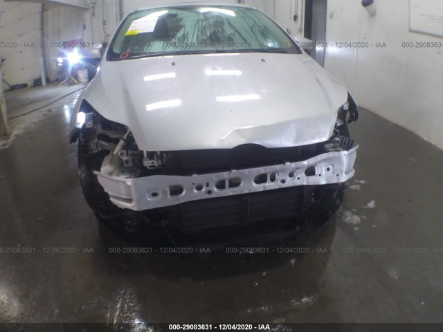 Photo 5 VIN: 1FADP3J25DL284301 - FORD FOCUS 