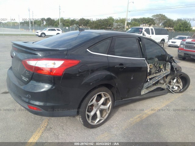 Photo 3 VIN: 1FADP3J25DL369560 - FORD FOCUS 