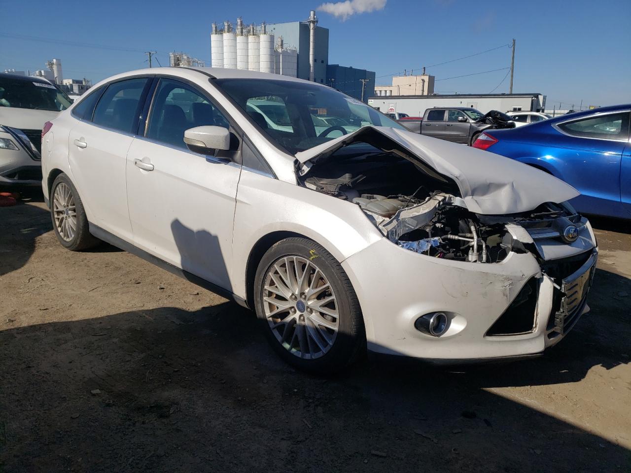 Photo 3 VIN: 1FADP3J25EL240770 - FORD FOCUS 