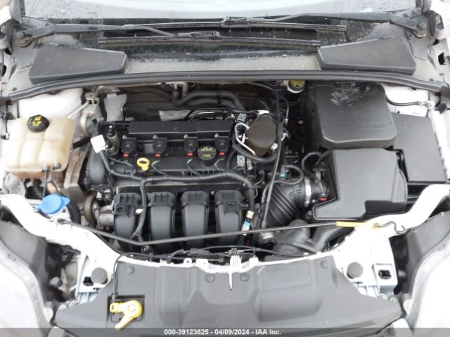 Photo 9 VIN: 1FADP3J25EL268441 - FORD FOCUS 