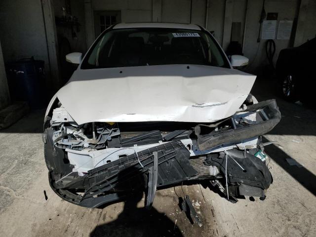 Photo 4 VIN: 1FADP3J25FL379329 - FORD FOCUS TITA 