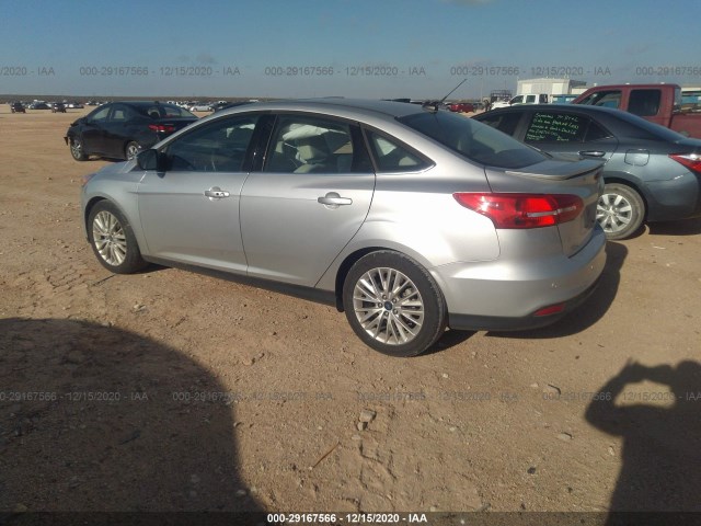 Photo 2 VIN: 1FADP3J25JL279370 - FORD FOCUS 