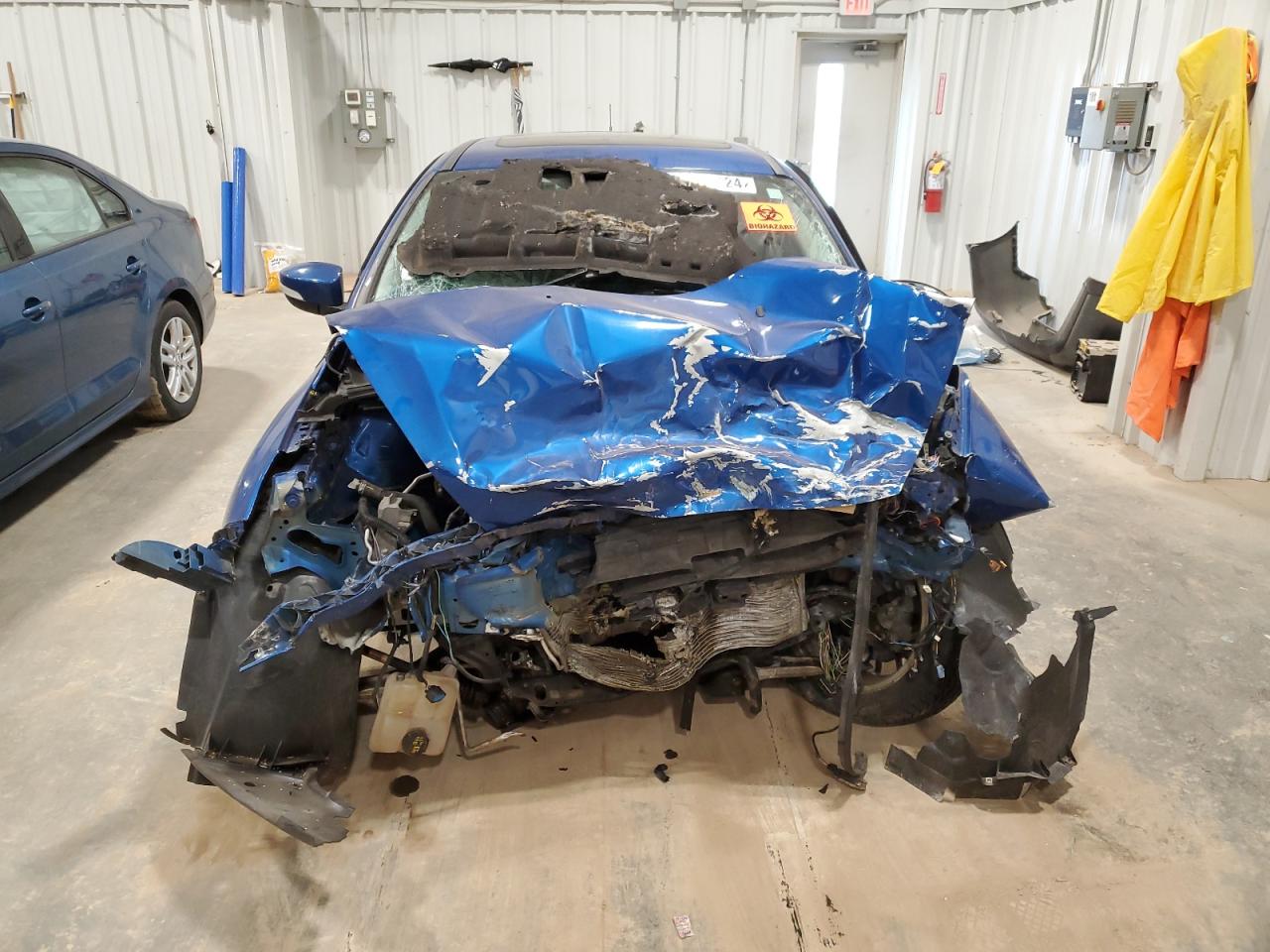 Photo 4 VIN: 1FADP3J25JL280610 - FORD FOCUS 