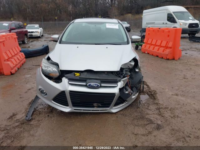 Photo 5 VIN: 1FADP3J26DL233406 - FORD FOCUS 