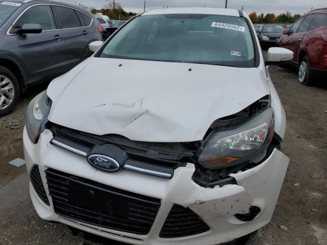 Photo 8 VIN: 1FADP3J26DL283464 - FORD FOCUS TITA 