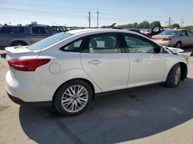 Photo 2 VIN: 1FADP3J26HL272924 - FORD FOCUS TITA 